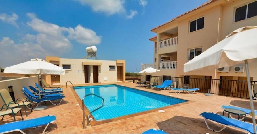 Protaras Ionian Breeze House 10 Minutes Walk From The Beach พาราลิมนี ภายนอก รูปภาพ