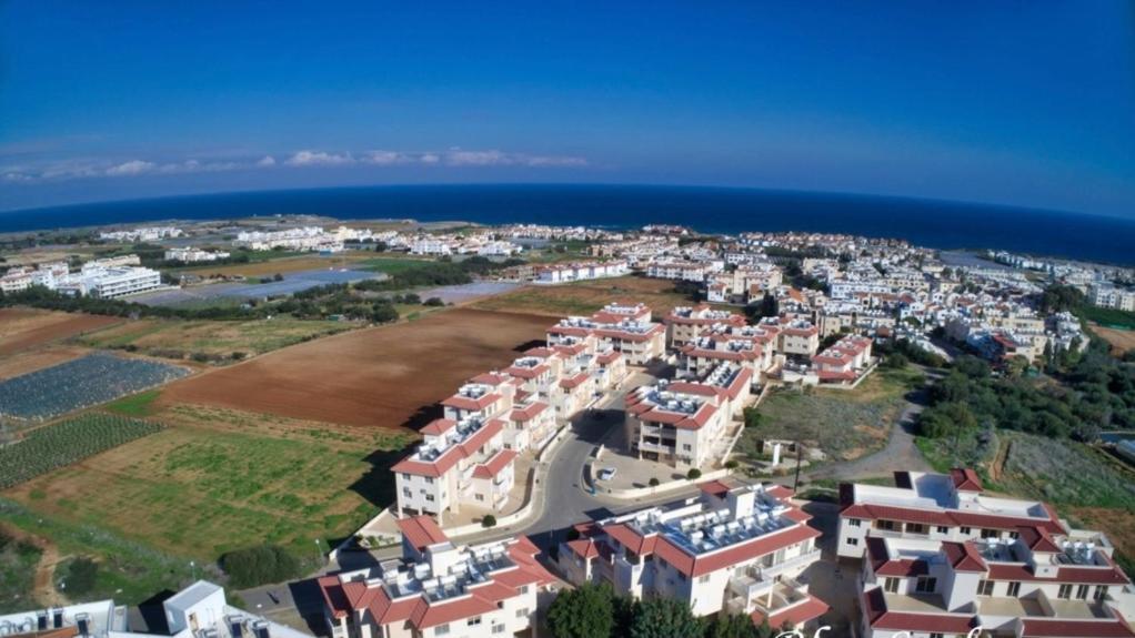 Protaras Ionian Breeze House 10 Minutes Walk From The Beach พาราลิมนี ภายนอก รูปภาพ